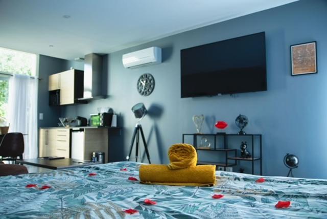 Love Room - La Parenthese Saint-Bauzille-de-la-Sylve Bagian luar foto